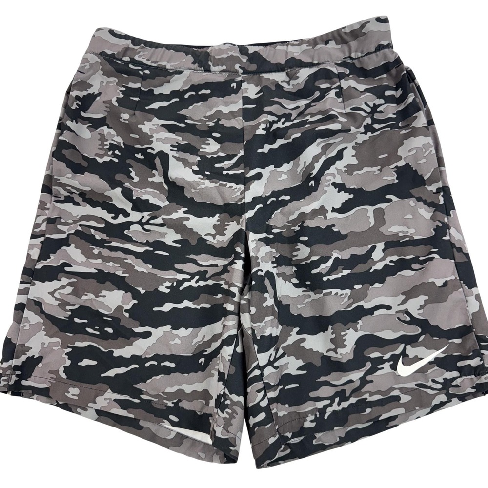 Nike Dri-FIT Training Shorts Mens Large Gray Camo Running Gym 32x9 685236-010